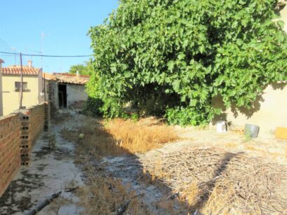 TERRENO EN ARÉVALO 100