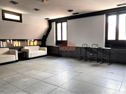 INMHOGAR VENDE  LOCAL COMERCIAL EN ARÉVALO 05200 85