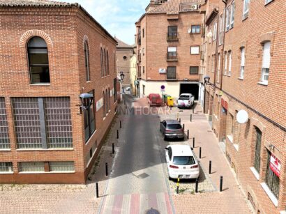 INMHOGAR VENDE  LOCAL COMERCIAL EN ARÉVALO 05200 75