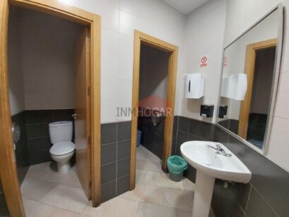 INMHOGAR VENDE BAR-RESTAURANTE EN LA A-6 99