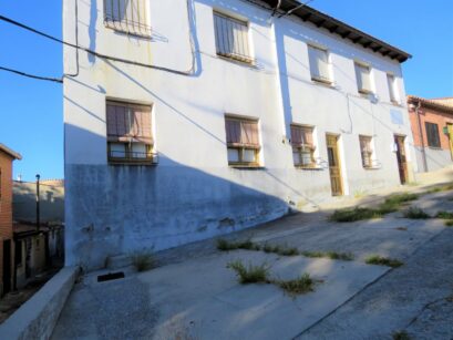 PISO BAJO EN ARÉVALO 99