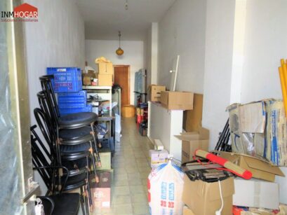 INMHOGAR VENDE Y ALQUILA LOCAL EN ARÉVALO 99