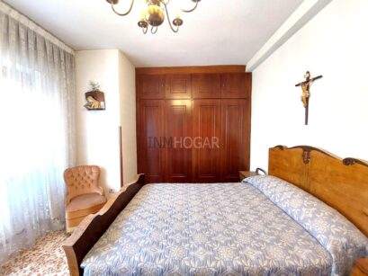 INMHOGAR ARÉVALO VENDE AMPLIA VIVIENDA EN EL CENTRO 86