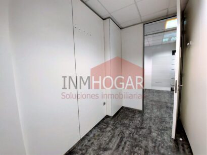 OFICINA EN PALACIO DE CÁRDENAS EN VENTA Y ALQUILER 79