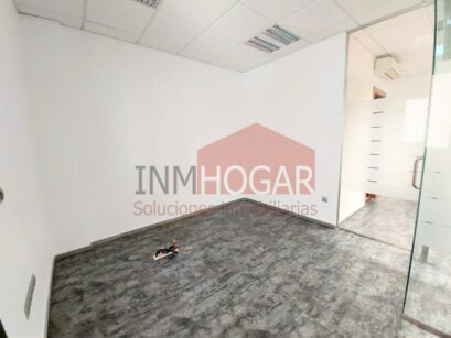 OFICINA EN PALACIO DE CÁRDENAS EN VENTA Y ALQUILER 78