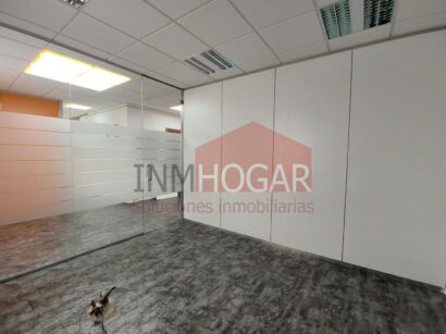 OFICINA EN PALACIO DE CÁRDENAS EN VENTA Y ALQUILER 75