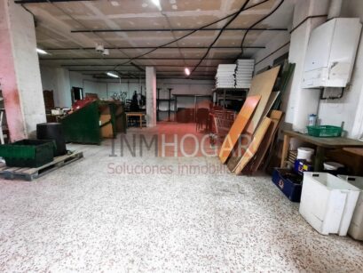 LOCAL EN VENTA O  EN ALQUILER EN ÁVILA ZONA SUR 99