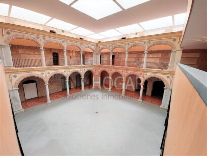 OFICINA EN PALACIO DE CÁRDENAS EN VENTA Y ALQUILER 99
