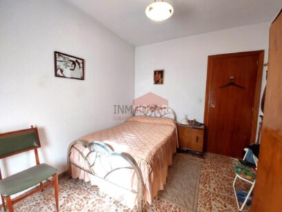 INMHOGAR ARÉVALO VENDE AMPLIA VIVIENDA EN EL CENTRO 68