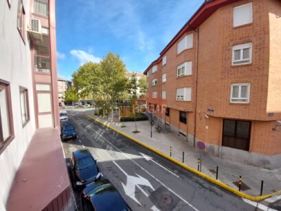 INMHOGAR ARÉVALO VENDE AMPLIA VIVIENDA EN EL CENTRO 61