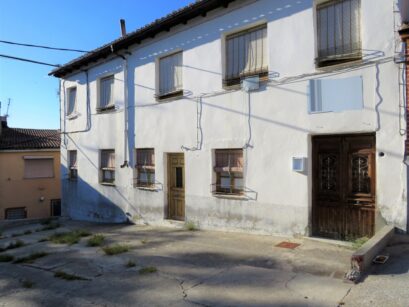 PISO EN ARÉVALO 96