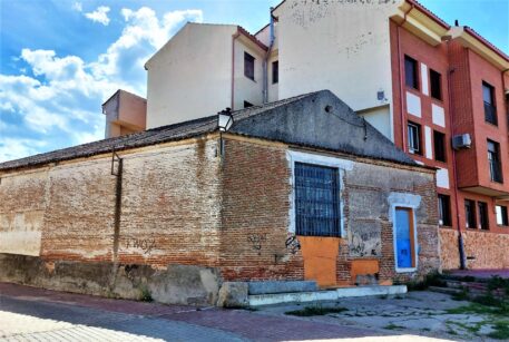 NAVE A LA VENTA EN ARÉVALO (05200) 90