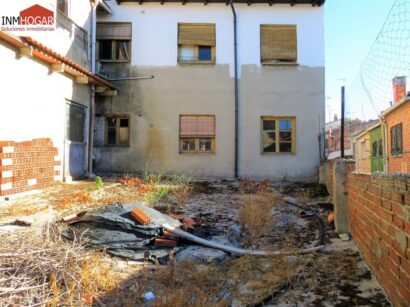 CASA EN ARÉVALO 86