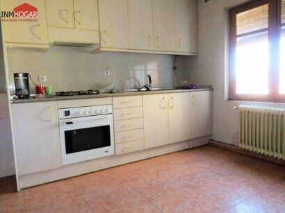 CASA EN ARÉVALO 83