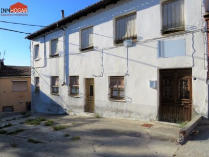 CASA EN ARÉVALO 100