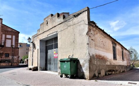 NAVE A LA VENTA EN ARÉVALO (05200) 97