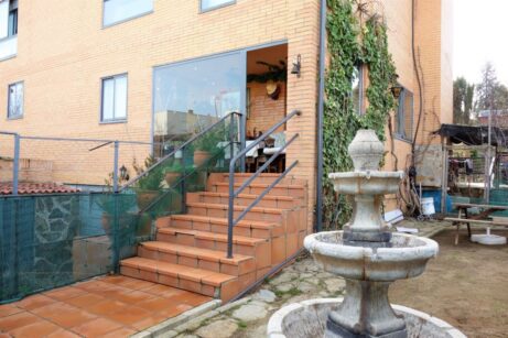 VENTA DE CHALET PAREADO EN ÁVILA