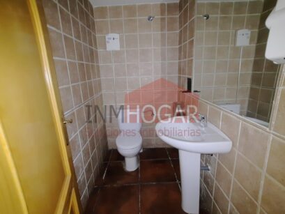 ALQUILER DE LOCAL EN ÁVILA ZONA AMURALLADA 87