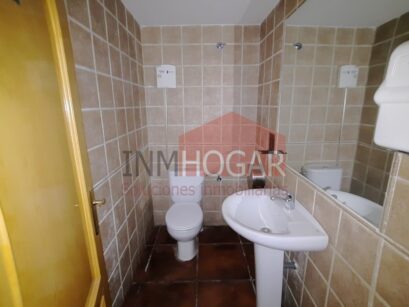 ALQUILER DE LOCAL EN ÁVILA ZONA AMURALLADA 86