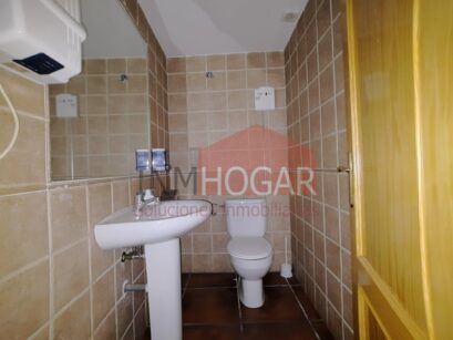ALQUILER DE LOCAL EN ÁVILA ZONA AMURALLADA 85