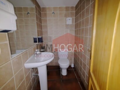 ALQUILER DE LOCAL EN ÁVILA ZONA AMURALLADA 84