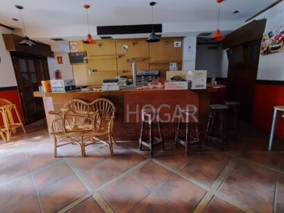 ALQUILER DE LOCAL EN ÁVILA ZONA AMURALLADA 99