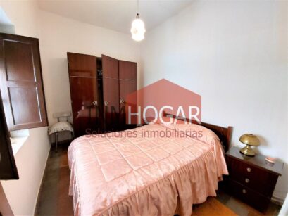 VIVIENDA EN ARÉVALO (05200) CON UN PATIO DE 100 MT 92