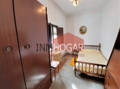 VIVIENDA EN ARÉVALO (05200) CON UN PATIO DE 100 MT 90