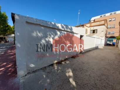 VIVIENDA EN ARÉVALO (05200) CON UN PATIO DE 100 MT 80
