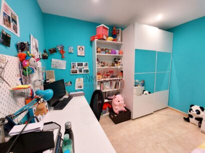 CASA EN PLENA PLAZA DEL REAL 78