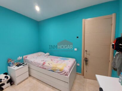 CASA EN PLENA PLAZA DEL REAL 77