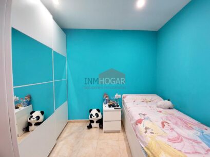 CASA EN PLENA PLAZA DEL REAL 73