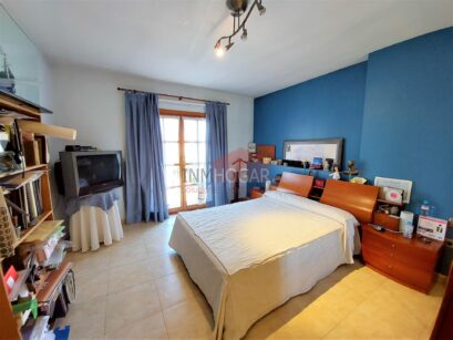 CASA EN PLENA PLAZA DEL REAL 67