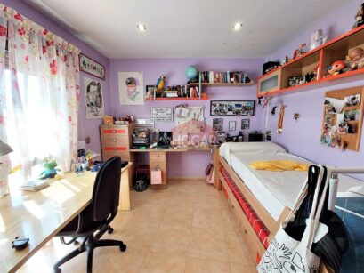 CASA EN PLENA PLAZA DEL REAL 55