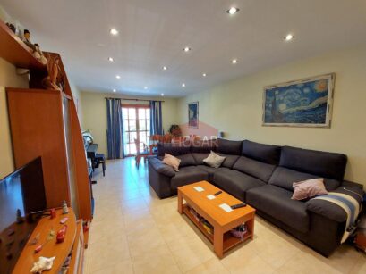 CASA EN PLENA PLAZA DEL REAL 94