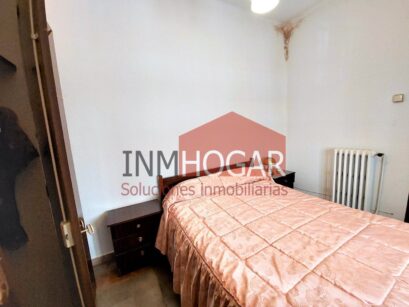 VIVIENDA EN ARÉVALO (05200) CON UN PATIO DE 100 MT 93