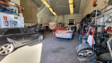 NAVE EN EL POLÍGINO INDUSTRIAL DE HERVENCIAS
