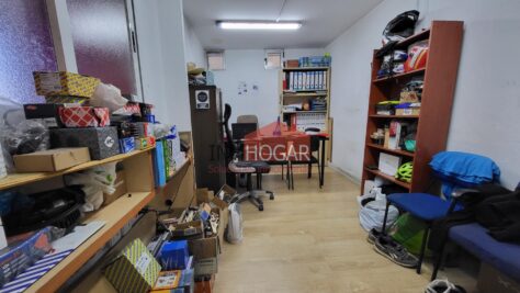 NAVE EN EL POLÍGINO INDUSTRIAL DE HERVENCIAS