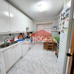 INMHOGAR VENDE EN LA AVENIDA EMILIO ROMERO (05200) 86
