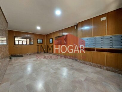 INMHOGAR VENDE EN LA AVENIDA EMILIO ROMERO (05200) 56