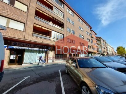 INMHOGAR VENDE EN LA AVENIDA EMILIO ROMERO (05200) 49
