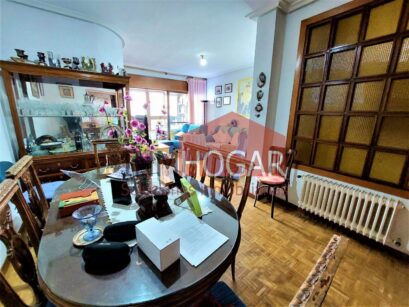 INMHOGAR VENDE EN LA AVENIDA EMILIO ROMERO (05200) 96