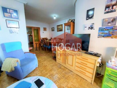 INMHOGAR VENDE EN LA AVENIDA EMILIO ROMERO (05200) 95