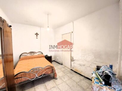 INMHOGAR VENDE CASA CON TERRENO EN COLLADO DE CONTRERAS 92