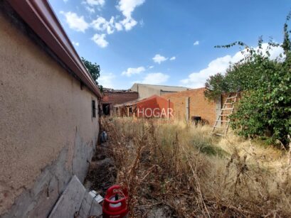 INMHOGAR VENDE CASA CON TERRENO EN COLLADO DE CONTRERAS 100