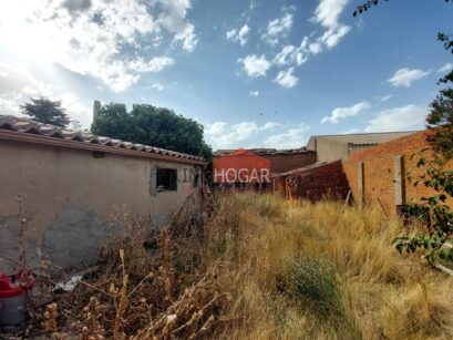 INMHOGAR VENDE CASA CON TERRENO EN COLLADO DE CONTRERAS 98