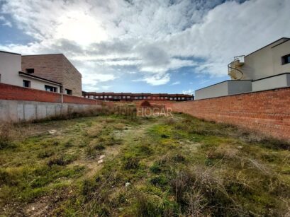 INMHOGAR ÁVILA VENDE PARCELA DE 535m2 100