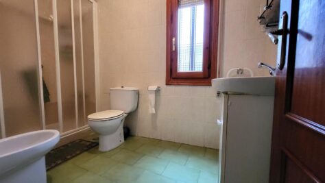 VIVIENDA EN BARRACO