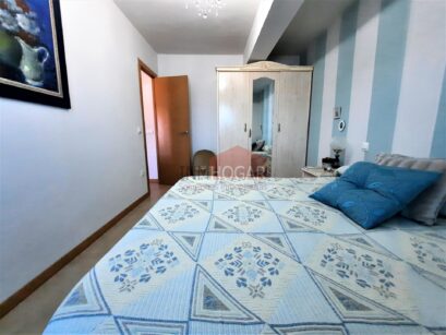 PISO EN VENTA EN NAVALUEGA