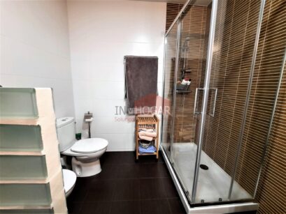 PISO EN VENTA EN NAVALUEGA